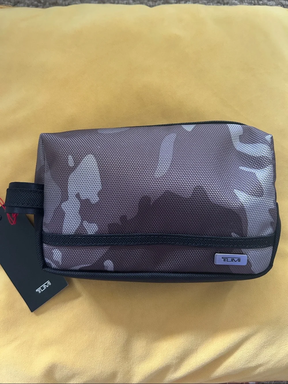 Tumi Men's Brown Camouflage Toiletry Bag medium kit